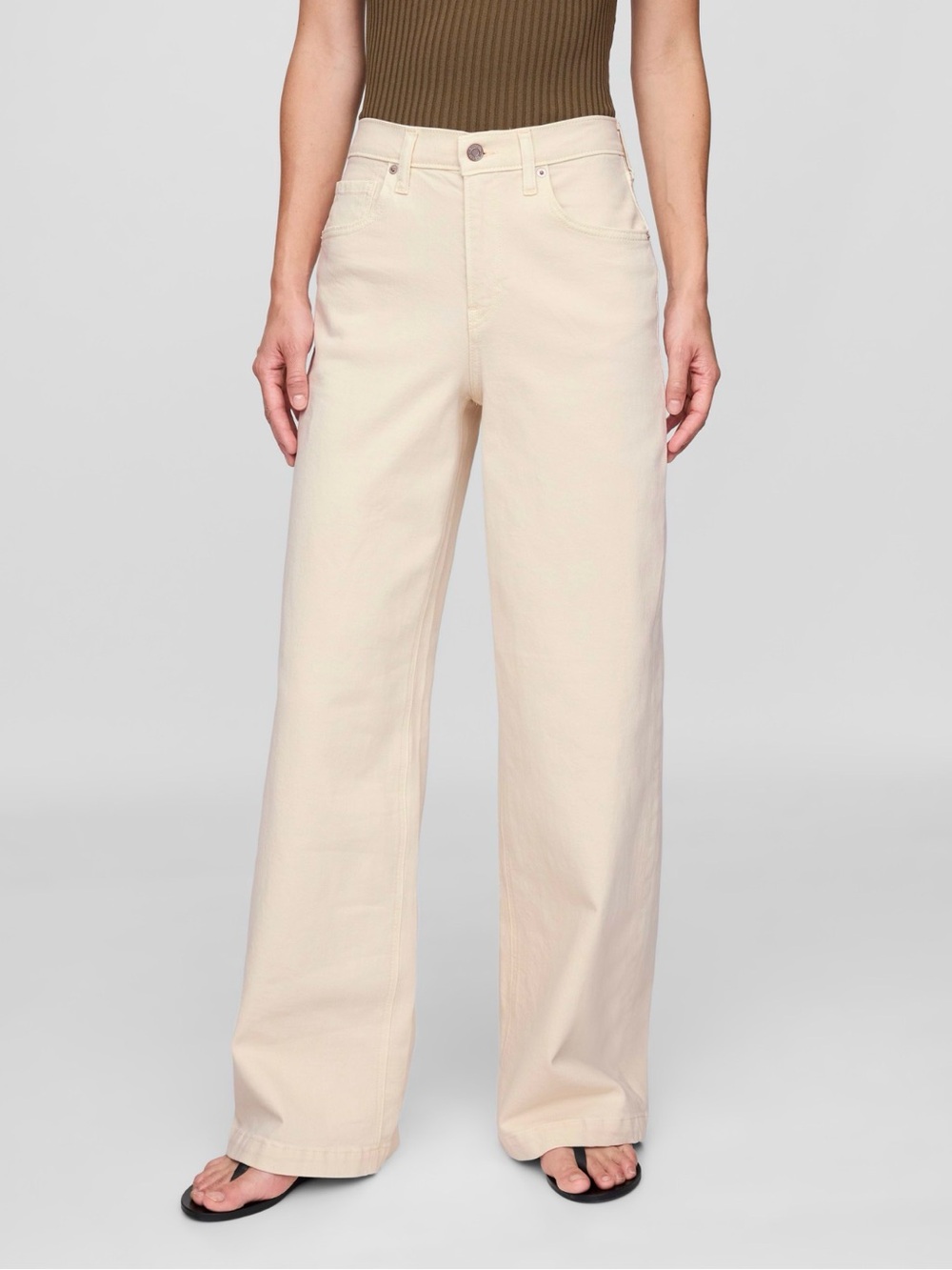 Gap Wide-Leg High-Rise Jeans in Cream